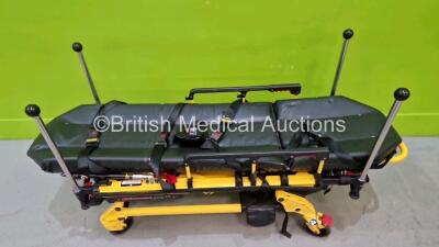 Stryker Power Pro TL Ref 6500-316-000 Electric Ambulance Stretcher with Mattress *Mfd - 2016* (Powers Up with Stock Battery Stock Battery Not Included) 1 x Flat Battery *SN - 4