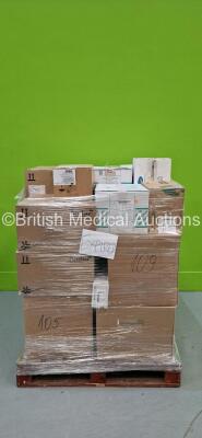 Pallet of Consumables Including Readi Paper Blue Hand Towel Interfold, 3M Tegaderm Foam Adhesive, Ambu King Mask, Intersurgical Disposable Anaesthetic MAsk, Rocialle Staple / Clip Remover, Dental Exam PAck and SARS-CoV-2 Antigen Rapid Test (All Expired) *