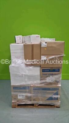 Pallet of Consumables Including Ambu AuraStraight Laryngeal Mask, B.Braun Vasofix Safety Needle, PELIspec Viginal Speculum, Instramed Littauer Stitch Scissors, Terumo Syringe and Dailee Slip Maxi Plus (All Expired) *RAK*