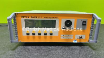 Metron QA-ES Mk II Electrosurgical Analyser (Powers Up) *06098*