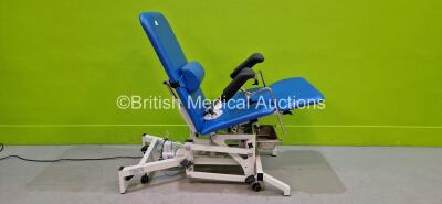 Plinth Medical Model 93G300002-Atlantic Gynaecology Chair *Mfd 2022* with Footswitch (Powers Up, Hydraulics Tested Working and Damaged Cushion - See Photo) *SN 93G300002-2622-0015*