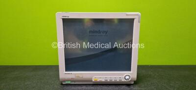 Mindray BeneView T8 Patient Monitor (Powers Up) with 1 x Mindray Co2 Module (Cracked Casing - See Photo)