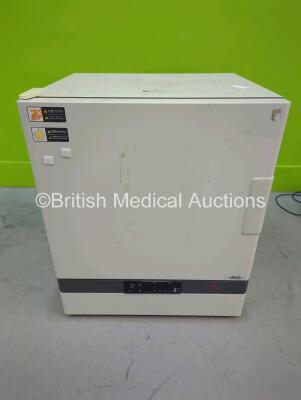 Sanyo MIR-262 Incubator (Untested Due to Damaged Power Supply)