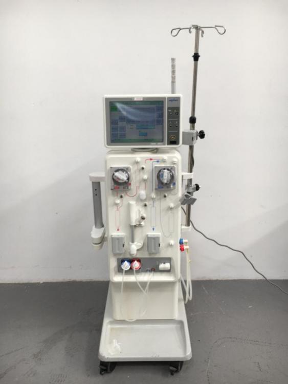 Nikkiso Dbb 05 Dialysis Machine With Blood Volume Monitor And Online