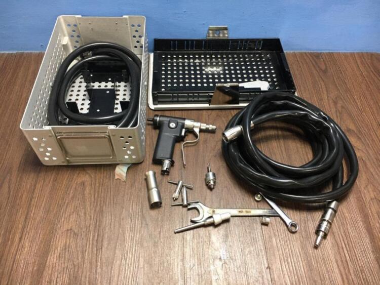 1 x Hall Mini Driver Air Handpiece with 2 x Hoses and Attachments in Tray