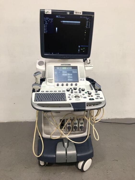 GE Logiq E9 Flat Screen Ultrasound Scanner Model 5205000-6 Software Version R3.1.2 with 3 x Transducers/Probes (1 x 9L-D * Mfd Feb 2013 *,1 x M6C * Mf