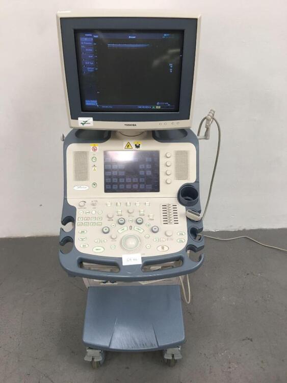 Toshiba Xario SSA-660A Ultrasound Scanner with 1 x Transducer/Probe (1 x PLT-1204AT * Mfd Nov 2010 *) (Powers Up-See Photos For Air Scans) * SN 99B057