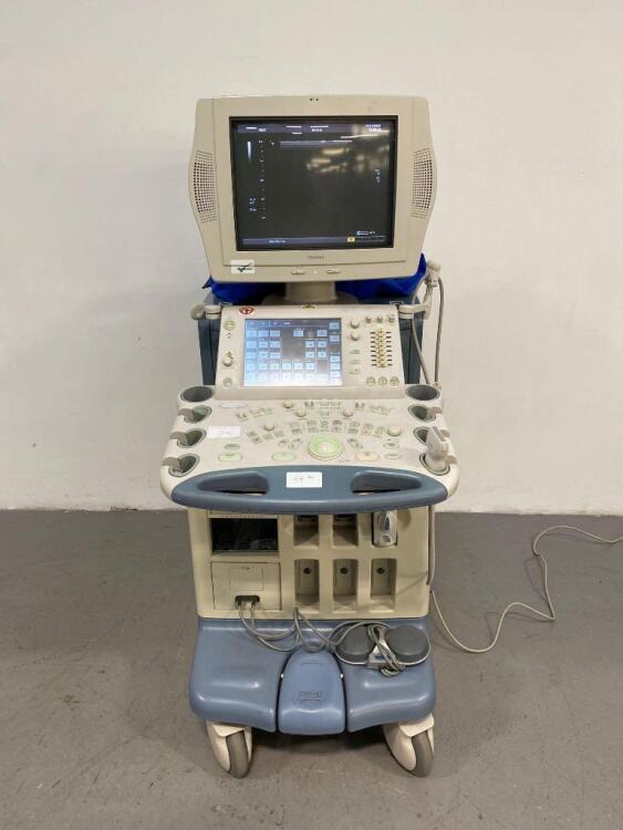 Toshiba Aplio XV SSA-770A Ultrasound Scanner *Mfd - Sept 2005* with 1 x PLT-1204AX 12MHz Transducer / Probe and Footswitch (Powers Up, Missing Key on