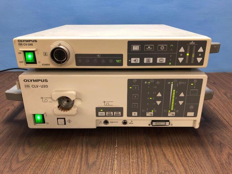 1 x Olympus Evis CV-240 Video Processor and 1 x Olympus Evis CLV-U20 Light Source (Both Power Up)