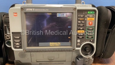 Medtronic Physio-Control Lifepak 15 12-Lead Monitor / Defibrillator *Mfd - 2010* Ref - 99577-000025 P/N - V15-2-000030 Software Version - 3207410-007 - 2