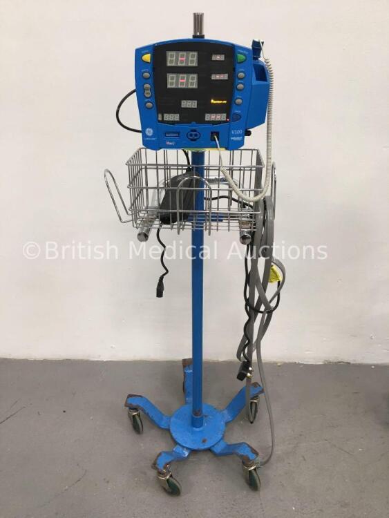 GE Dinamap Carescape V100 Patient Monitor on Stand with 1 x BP Hose (Powers Up-Missing Screen Panel) * SN SH612190054SA *