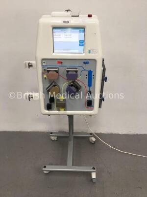 Infomed HF440 Dialysis Machine Version 3.24 (Powers Up) * Mfd 2006 *