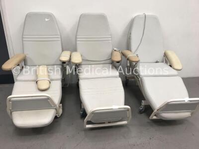 3 x Digiterm Ltd Comfort-4 Dialysis Chairs with Controllers