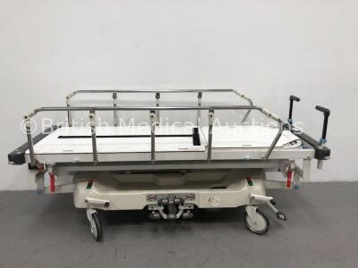 Huntleigh Lifeguard Hydraulic Patient Trolley (Hydraulics Tested Working)