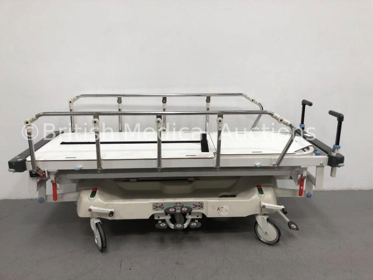 Huntleigh Lifeguard Hydraulic Patient Trolley (Hydraulics Tested Working)