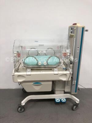 Ohmeda Medical Giraffe Infant Incubator with Mattress (Powers Up with System Failure 25)