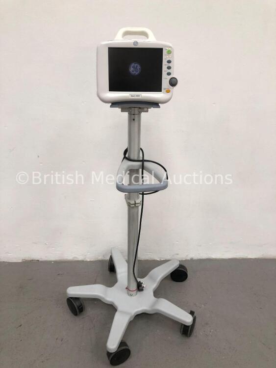 GE Dash 3000 Patient Monitor on Stand with SpO2,Temp/CO,NBP and ECG Options (Powers Up)