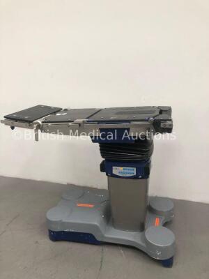 Maquet Alphamaxx Electric Operating Table Model 1133.02B2 (Powers Up) * Mfd 2004 * - 4