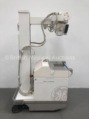 GE AMX 4 Plus - IEC Mobile X-Ray Model 2275938 with Control Hand Trigger (Powers Up with Stock Key-Key Not Included) * Mfd March 2004 *