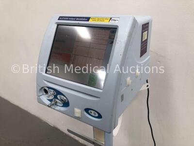 SLE5000 Infant Ventilator TTV Plus (Electronic Unit Model:A, Upgraded to Model M-1,Pneumatic Unit Model:M-1) Software Version 5.0 on Stand (Powers Up) - 3