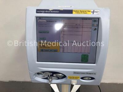 SLE5000 Infant Ventilator TTV Plus Model M-1 Software Version 5.0 on Stand (Powers Up) *W* * Mfd 2011 * - 2