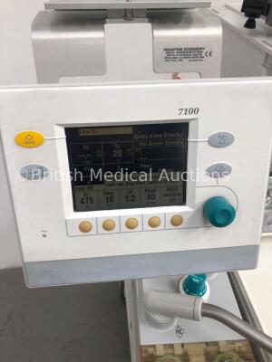 Datex-Ohmeda Aestiva/5 Anaesthesia Machine with Datex-Ohmeda 7100 Ventilator Software Version 1.4 with Datex-Ohmeda Isotec 5 Isoflurane Vaporizer,Bell - 3