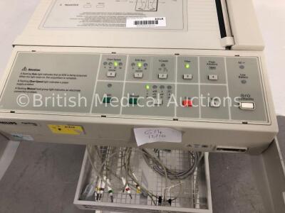 Philips PageWriter 100 ECG Machine on Stand with 1 x 10-Lead ECG Lead (Powers Up) * SN US00604677 * - 2