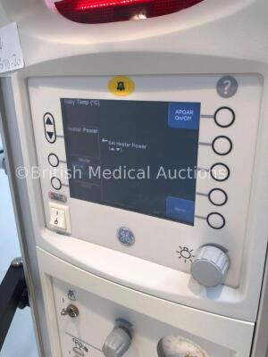 GE Panda Warmer with T-Piece Resuscitation System with Air/O2 Blender and Mattress (Powers Up) * Mfd 2009 * * Asset No 1046927 * - 3