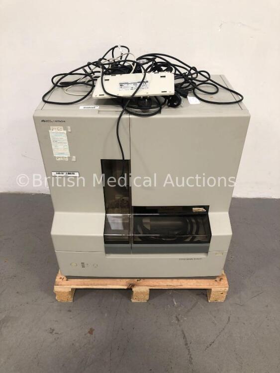 Applied Biosystems/Hitachi 3130x/ Genetic Analyzer (Unable to Test Due to No Power) * SN 20260-028 * * On Pallet *