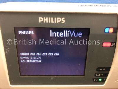 Philips IntelliVue X2 Handheld Patient Monitor S/W Rev G.01.75 with Press/Temp, NBP, SpO2 and ECG/Resp Options with 1 x Battery (Powers Up) *Mfd 2009* - 2