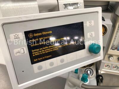 Datex-Ohmeda Aestiva/5 Anaesthesia Machine with Datex-Ohmeda SmartVent Software Version 4.8,Datex-Ohmeda Isotec 5 Isoflurane Vaporizer,Oxygen Mixer,Be - 2