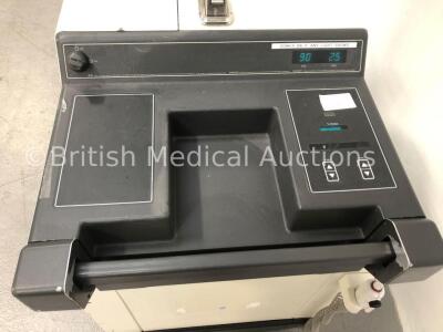 GE AMX 4 Model 46-27695461 Mobile X-Ray with Control Hand Trigger and Key (Powers Up with Key-Key Included) * Mfd Jan 1992 * * SN 12156E06 * - 4