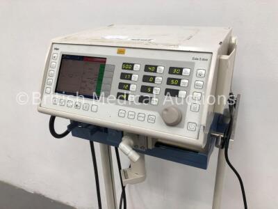 Drager Evita 2 Dura Ventilator Version 04.00 Type 8413080 Working Hours 66458 on Stand with Hoses (Powers Up) * SN ARMK-0189 * - 5