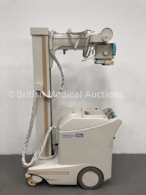 Shimadzu MobileArt Plus Mobile X-Ray System Model MUX-100H with Control Hand Trigger and Key (Powers Up with Key-Key Included) * Mfd Feb 2007 *