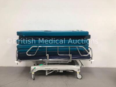 Merivaara Emergo Hydraulic Patient Trolley with 7 x Mattresses (Hydraulics Tested Working)