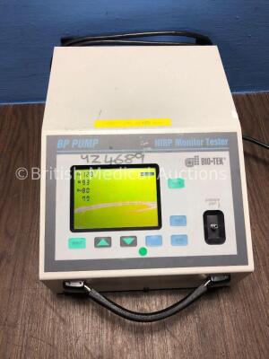 Biotek NIBP BP Pump Monitor Tester (Powers Up with Cracked Screen-See Photo) *85528*