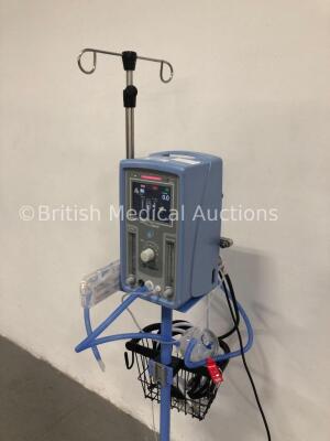 CareFusion Infant Flow SiPAP Part Number 675-CFG-004 on Stand with Hoses (Powers Up) * Mfd Sept 2009 * - 3