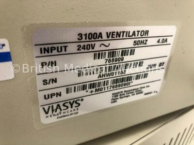 SLE 2000 Infant Ventilator - Running Hours 25601 on Stand with Hose (Powers Up) *S/N 70111(1997) - 3