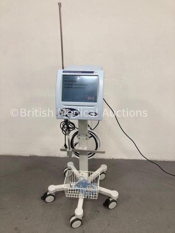 SLE5000 Infant Ventilator TTV Plus (Model M) Software Version 5.0 on Stand with Hoses (Powers Up) * SN 54005 * * Mfd 2009 *
