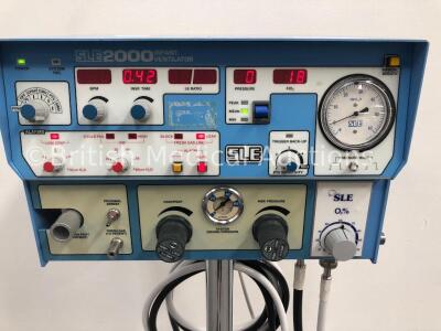 SLE 2000 Infant Ventilator Running Hours 25601 on Stand with Hose (Powers Up) *S/N 70111-1997* - 2