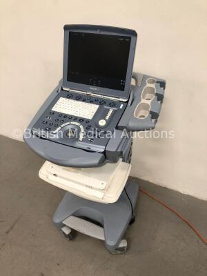 GE Voluson - i Portable Ultrasound Scanner *S/N B05113* **Mfd 06/2014** on Cart (Powers Up - Not Able to Gain Software Version Due to No Compatible Pr - 6