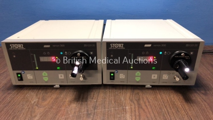 2 x Karl Storz 201331 20 SCB xenon 300 Light Source Units (Both Power Up)