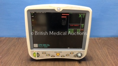 GE Dash 5000 Patient Monitor Including ECG, NBP, CO2, BP1, BP2, SpO2, Temp/co and Printer Options with 2 x GE SM 201-6 Batteries (Powers Up with Crack