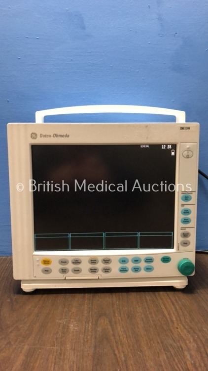 GE Datex Ohmeda Type F-CM1-05 Patient Monitor (Powers Up)