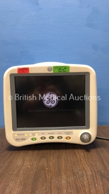 GE Dash 4000 Patient Monitor Including ECG, NBP, CO2, BP1, BP2, SpO2 and Temp/co Options with 2 x GE SM 201-6 Batteries (Power Up) *S/N SD009047705GA