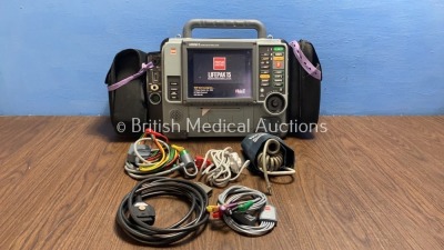 Medtronic Physio-Control Lifepak 15 12-Lead Monitor / Defibrillator *Mfd - 2009* Ref - 99577-000025 P/N - V15-2-000030 Software Version - 3207410-007
