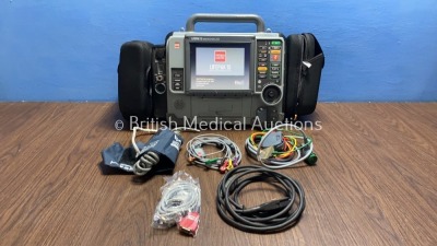 Medtronic Physio-Control Lifepak 15 12-Lead Monitor / Defibrillator *Mfd - 2009* Ref - 99577-000025 P/N - V15-2-000030 Software Version - 3207410-007