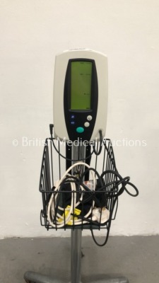 Welch Allyn Spot Vital Signs Monitor 420 Series on Stand with 1 x BP Hose and Power Supply (Powers Up) * SN 20040042 * - 2