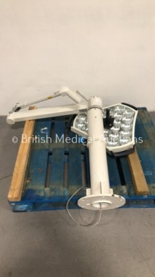 S.I.M.E.O.N Zentralachse 3 Pol Ceiling Mounted Operating Light with Arm and Ceiling Mount