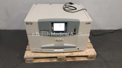 BD Bactec MGIT 320 Automated Mycobacterial Detection System (Powers Up)